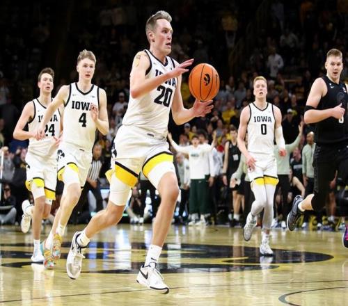 助攻,季后赛强核,爆发,爱游戏app,爱游戏官网,爱游戏体育官网,爱游戏体育app