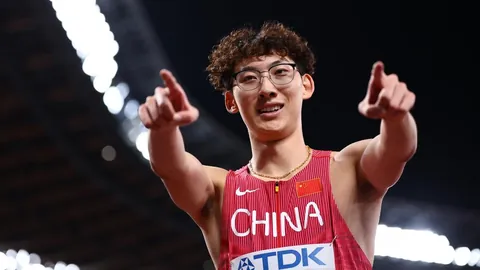 穆雷关键上篮助金块逼战加时，约柯奇独揽40分率队逆转取胜